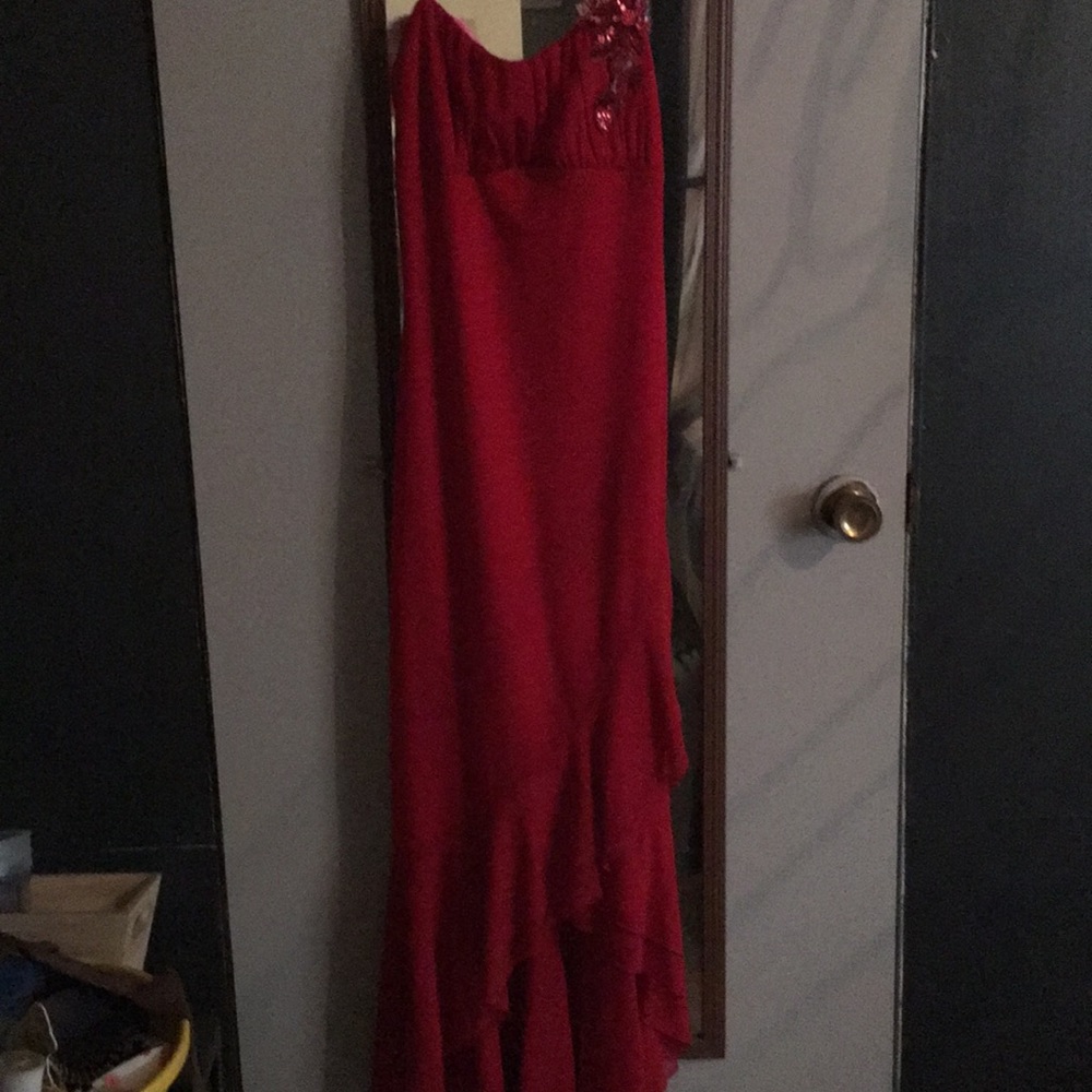 Chiffon red dress